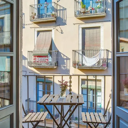 아파트 Flateli Cort Reial